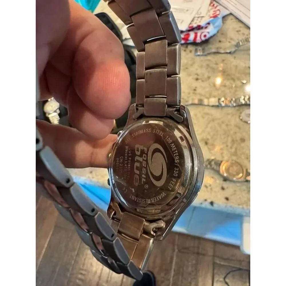 Fossil works well